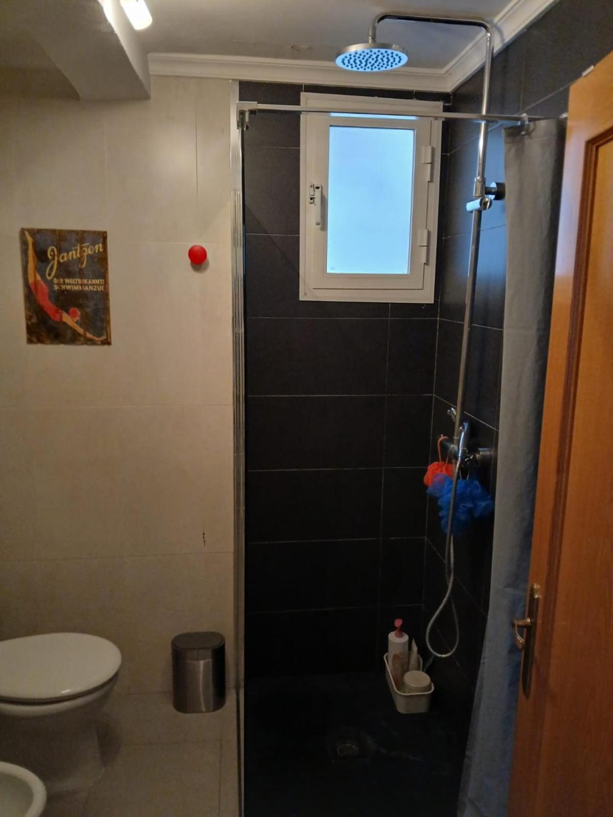 Appartement Piso 4 Con 2 Parking En Casco Historico De 2 Noches Minimo *